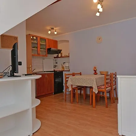 Kobale 1 Guest house