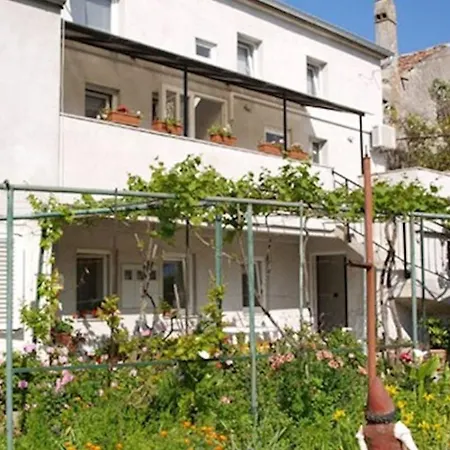 Kobale 1 Gostinjska kuća