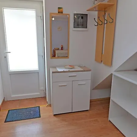 Gostinjska kuća Kobale 1 3*