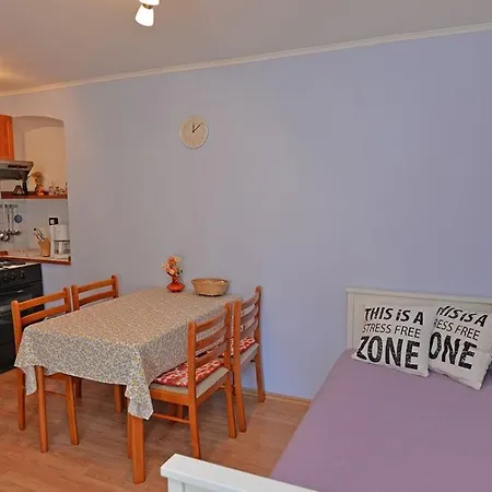 Gostinjska kuća Kobale 1