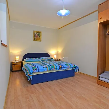 Apartment Kobale 1